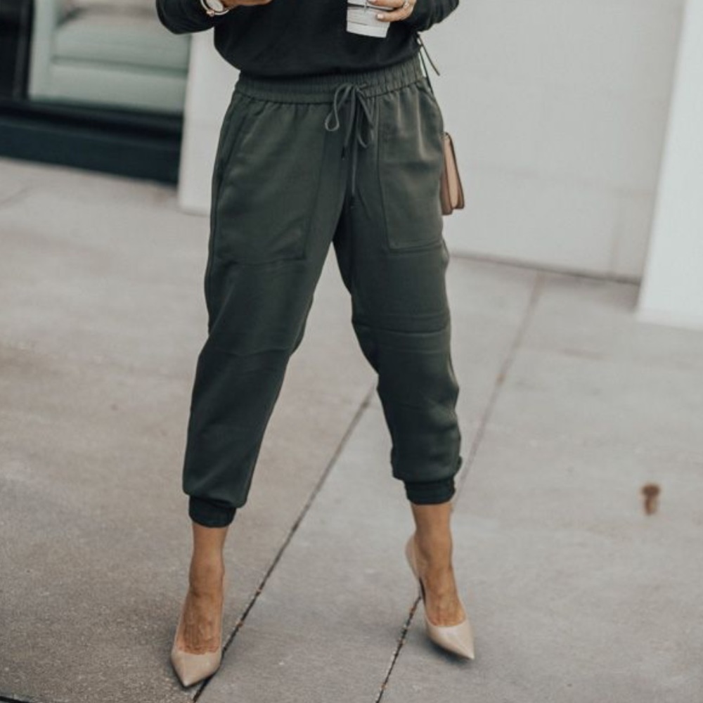 Ann Taylor Joggers